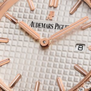 ROYAL OAK QUARTZ