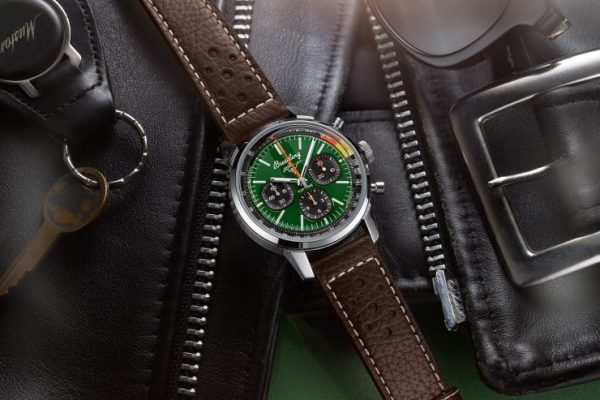 Breitling Top Time calibre01 Ford Mustang 740x493 1