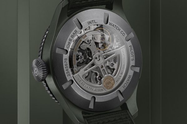 IWC Pilots Watch Timezoner Top Gun Woodland IW395601 2