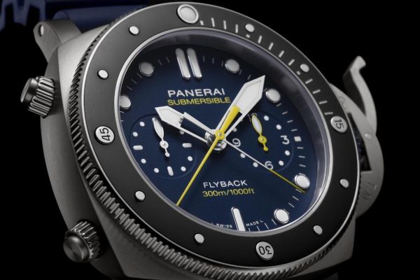 Submersible Chrono Flyback Mike Horn Edition diving watch