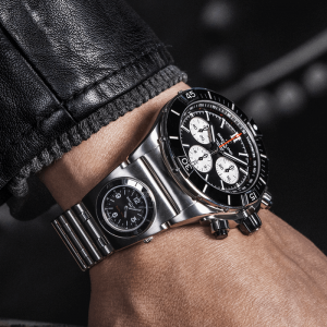 SUPER CHRONOMAT B01 44 (Stainless Steel Black)