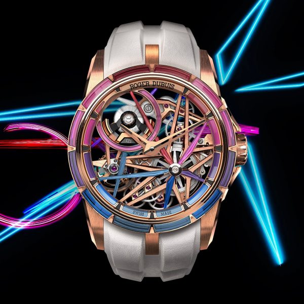 Roger Dubuis ignites the Excalibur Blacklight Spin-Stone™ Monobalancier
